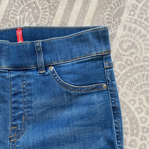 Spanx SPANXshape™ EveryWear Flare Jeans in Vintage Indigo - Picture 9 of 16